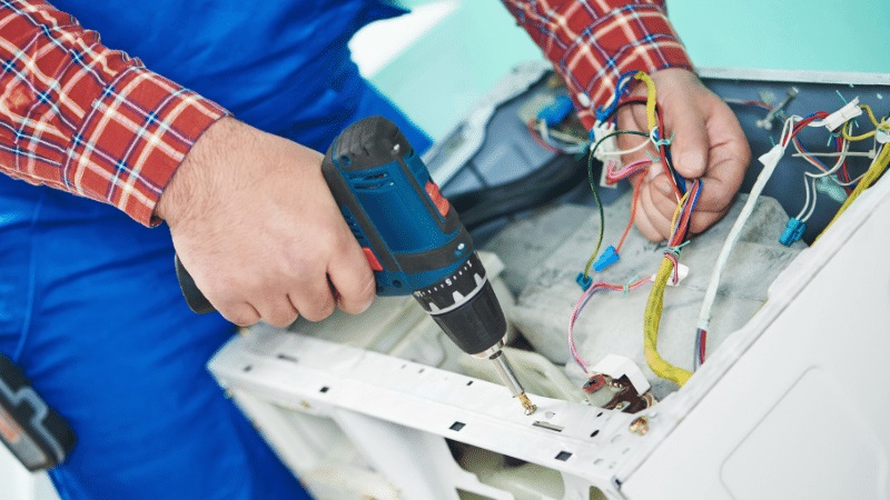 Şereflikoçhisar Aeg Aeg çamaşır makinesi kart tamiri – Su almama arızası orijinal parça ile giderildi. - Teknik servis örneği